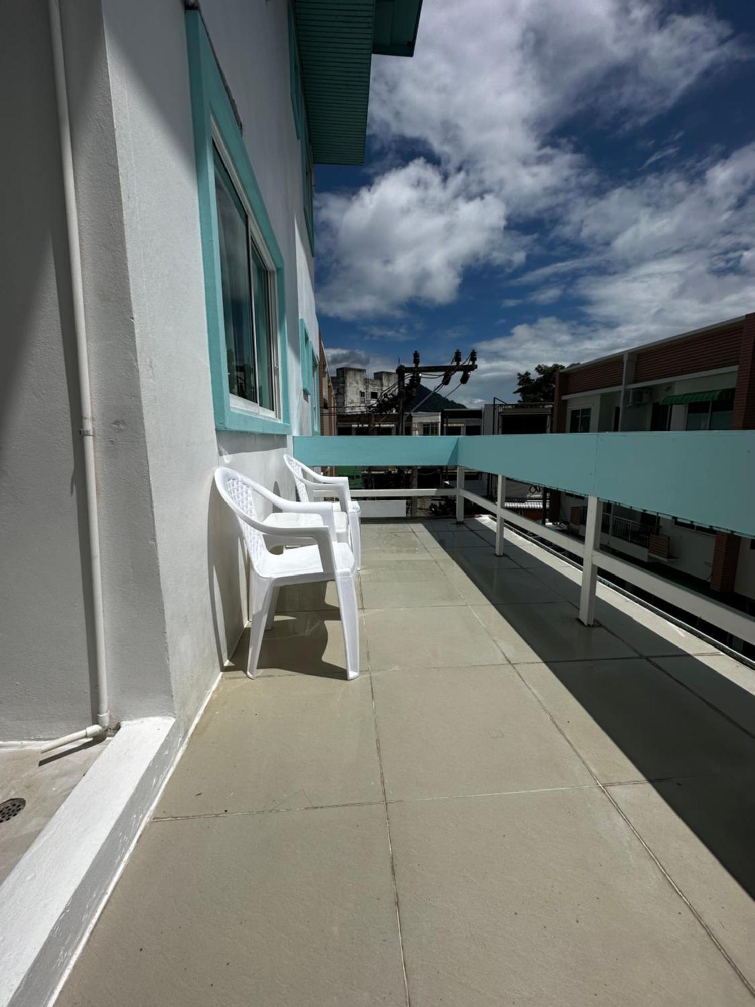 Abby'S House Hotel Patong Exterior photo